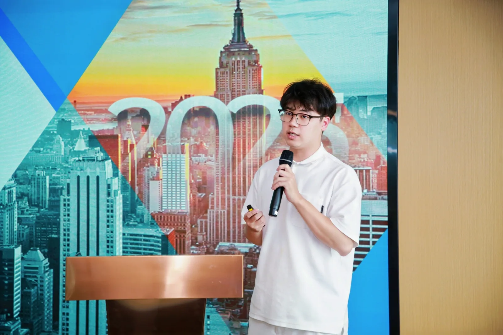 知創企業家聚匯圖片直播與活動紀錄案例